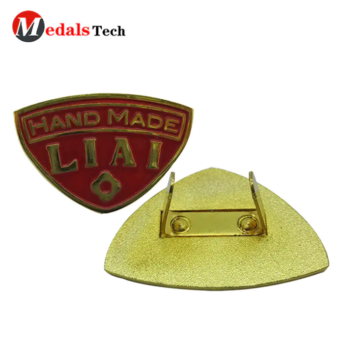 Nice looking cheap plating gold soft enamel nameplate for decoration