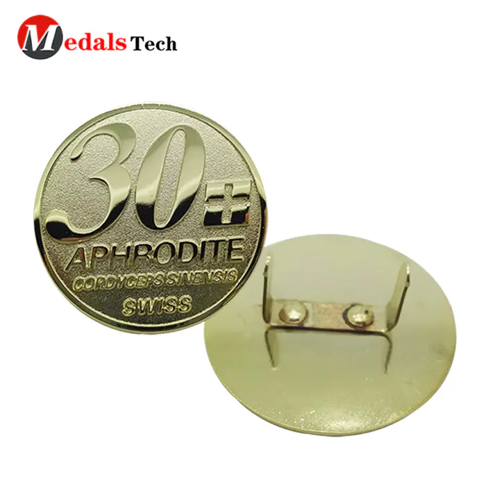Customized shiny real sandblasting gold metal logo badge nameplate with accessories