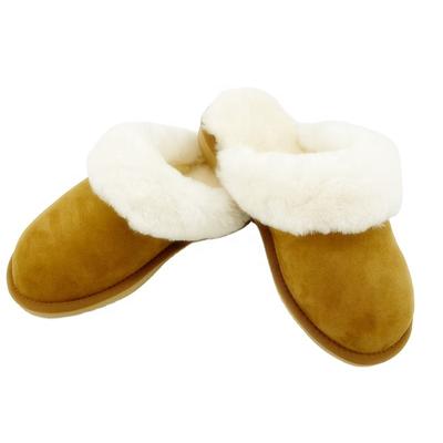 HQS-WS013 Customized classic leather slippers premium quality winter genuine sheepskin slippers for women