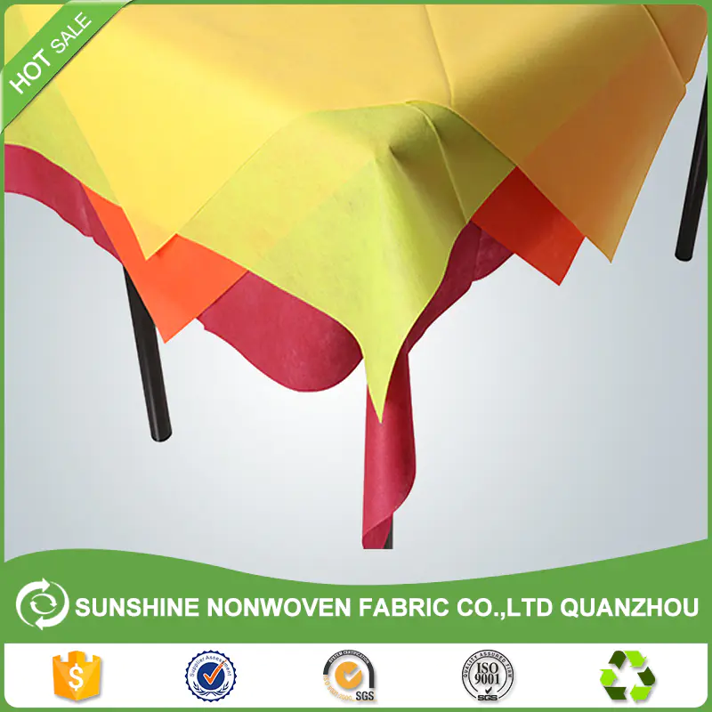 Cross Design recyclable Pp Spunbond Nonwoven Table Cloth