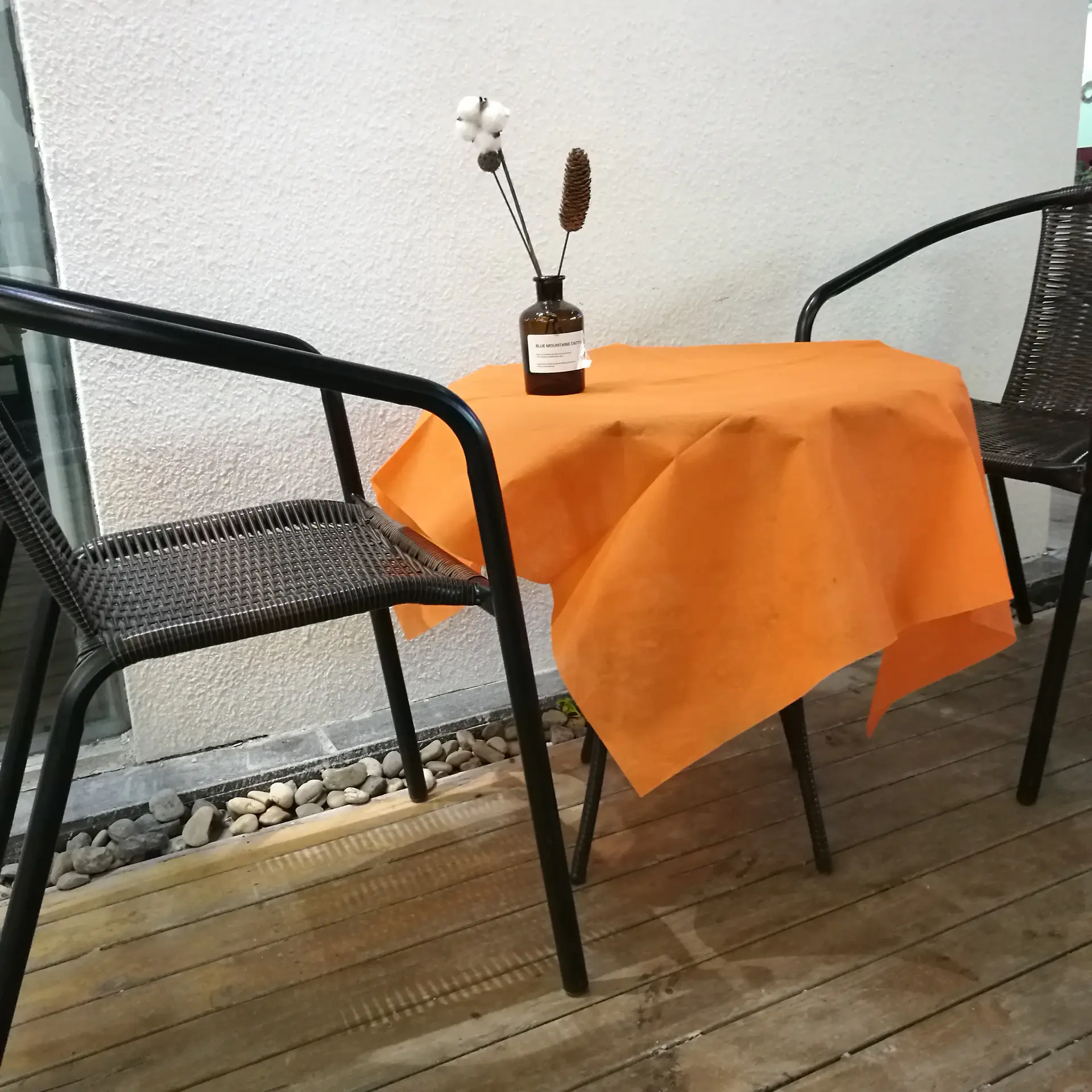 Sunshine water proof table covers