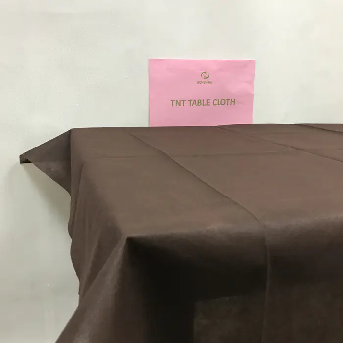 2018 Recommend Italy popular top quality Nonwoven fabric pre-cut table cloth