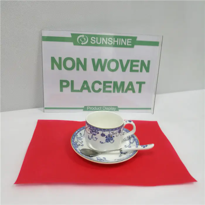 Waterproof,oilproof,disposable pp Spunbonded non woven fabric pre-cut tablecloth,place mat