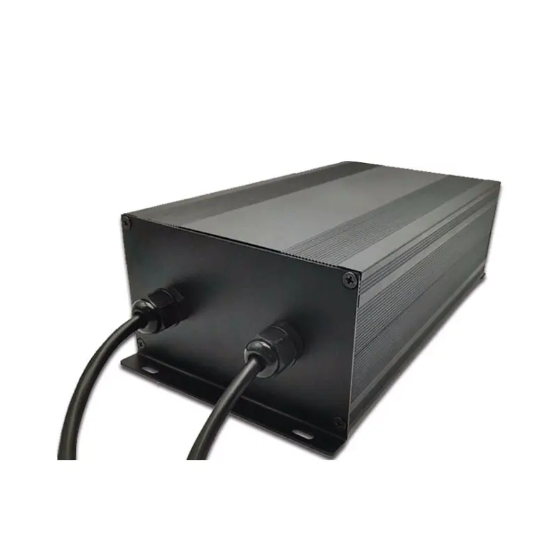 12V 60AH Solar Street Light Battery with Controller Lighter Weight and High Voltage of High Discharge Rate Lipo Battery