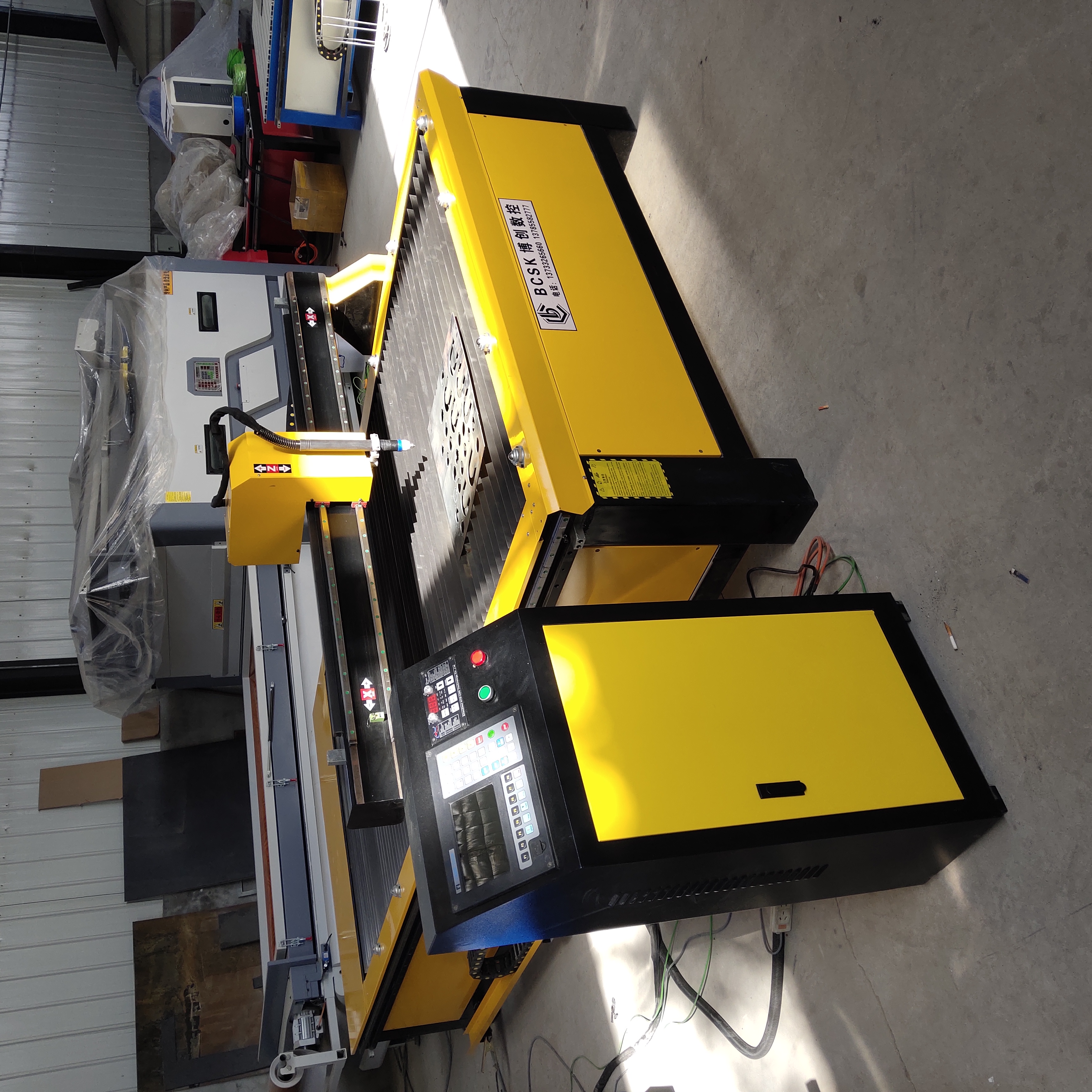 1530 Automatic plasma cutting machine exported to Germany