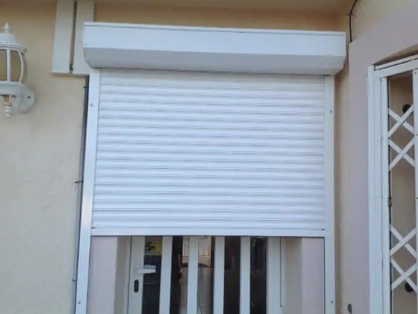 Wholesales 1000mm*900mm 55mm Width of Slat Aluminum Exterior Horizontal Shutter Window