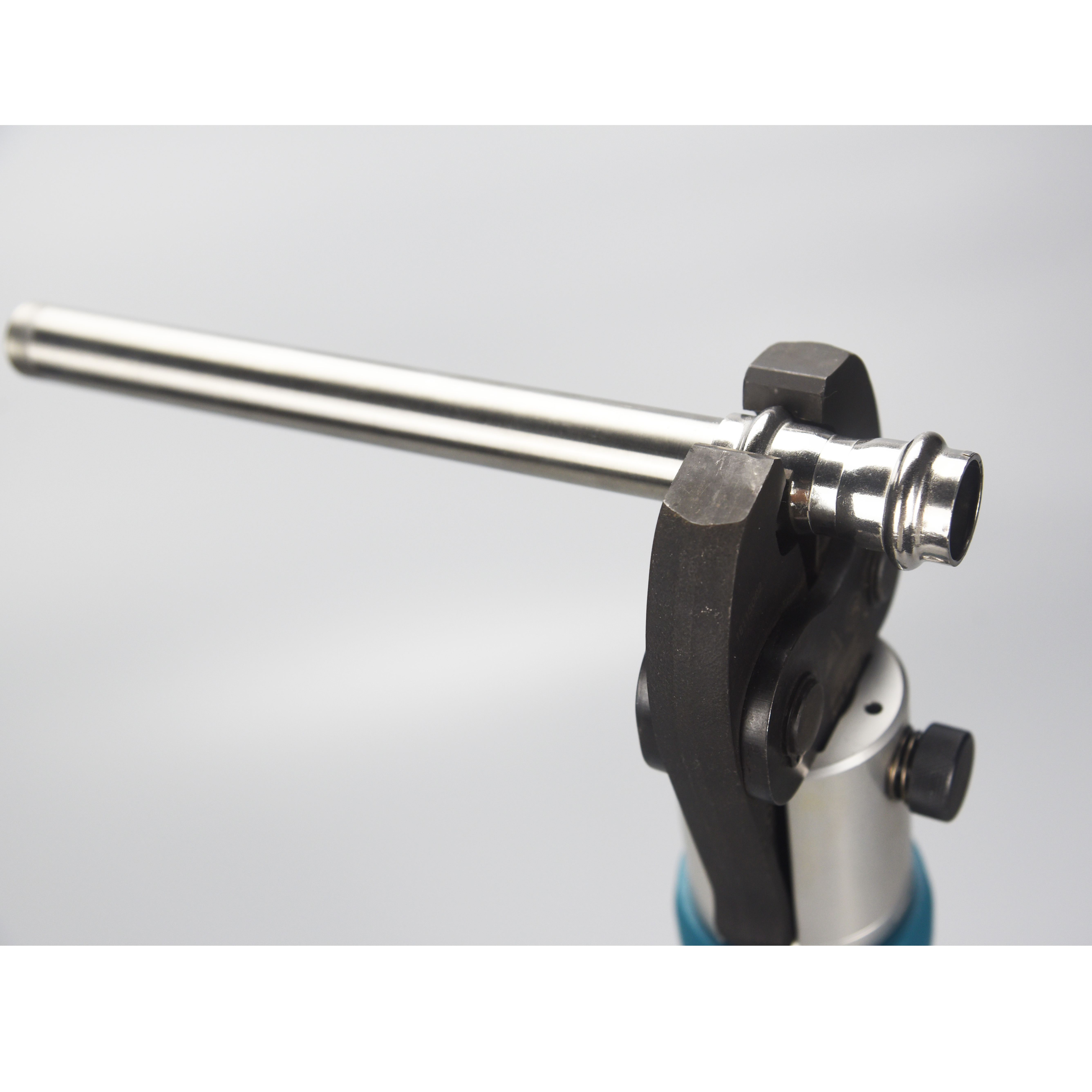 other hydraulic tools Electro hydraulic crimping tool use for press fitting installation