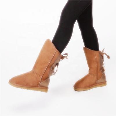 HQB-WS067 OEM customized premium quality winter thermal fashion style genuine sheepskin boots for women