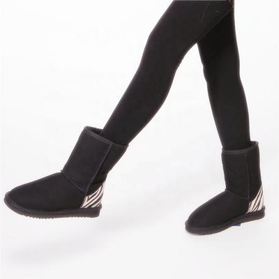 HQB-WS059 OEM customized premium quality winter thermal fashion style genuine sheepskin boots for women