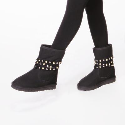 HQB-WS083 OEM customized premium quality winter thermal fashion style genuine sheepskin boots for women