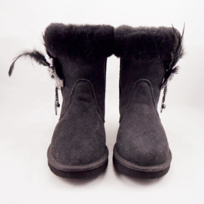HQB-WS192 OEM/ODM customized high quality winter thermal fashion style genuine sheepskin snow boots for woman