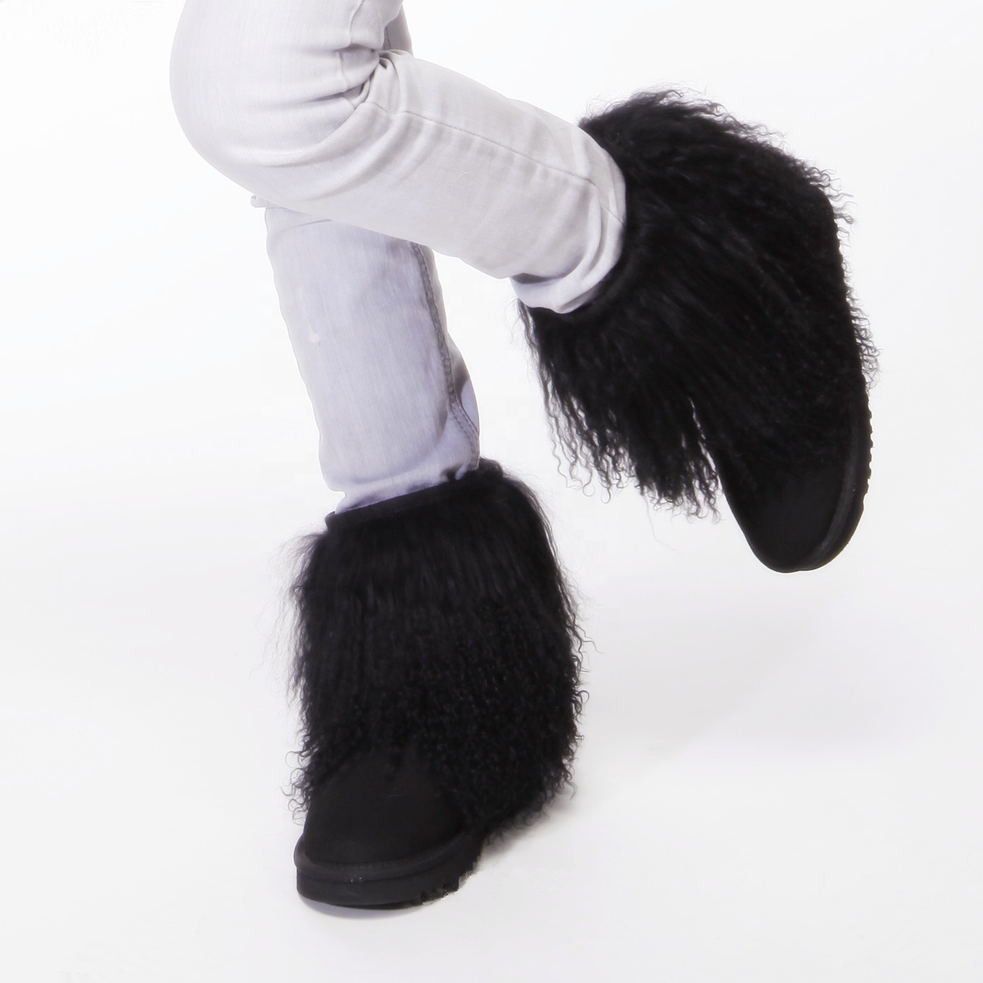 HQB-WS066 OEM customized premium quality winter thermal fashion style genuine sheepskin snow boots for women
