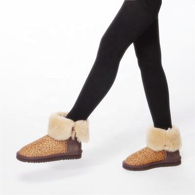 HQB-WS063 OEM customized premium quality winter thermal fashion style genuine sheepskin boots for women