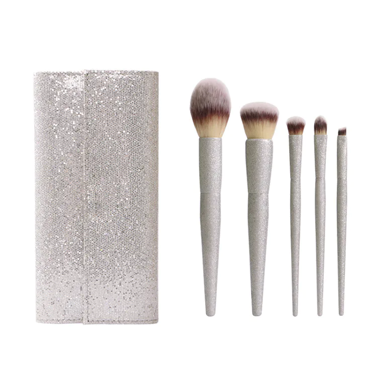 Nouveaux ensembles de pinceaux de maquillage de créateurs de style créez votre propre kit professionnel de marque pinceaux de maquillage à poignée scintillante