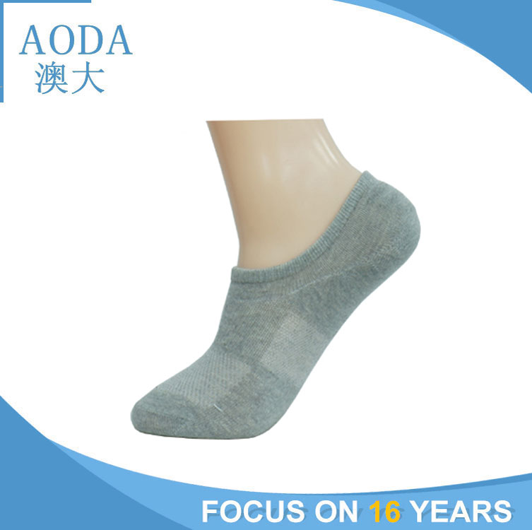 2017 high quality fashion summer cotton customs low cut anti slip socks invisible women boat socks