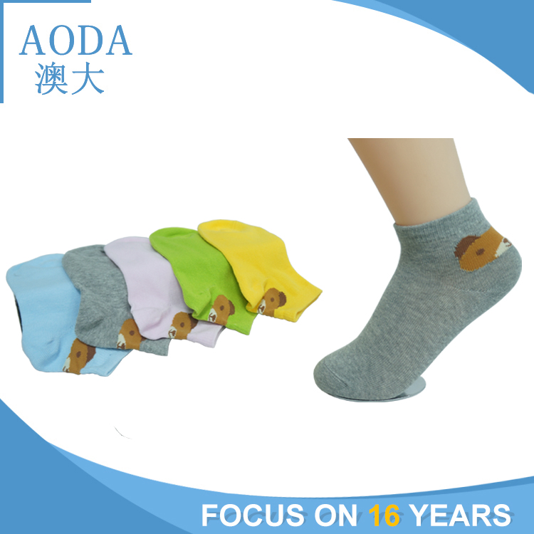 China sock factory design kids girl children tube custom wholesale socks cotton