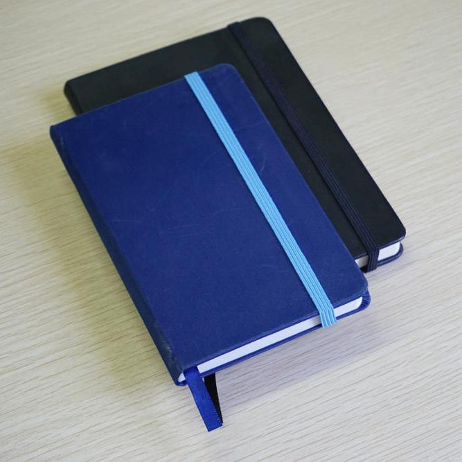 product-Guangzhou 25 Years Factory Book Printing Hardcover Sewn Notebook A5 With Logo-Dezheng-img-1