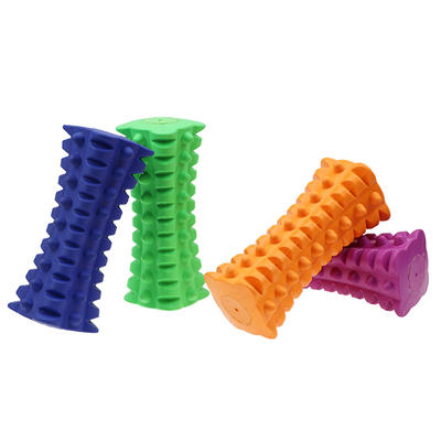 Wholesale squeaky chewing toys squeaky pet dog toys
