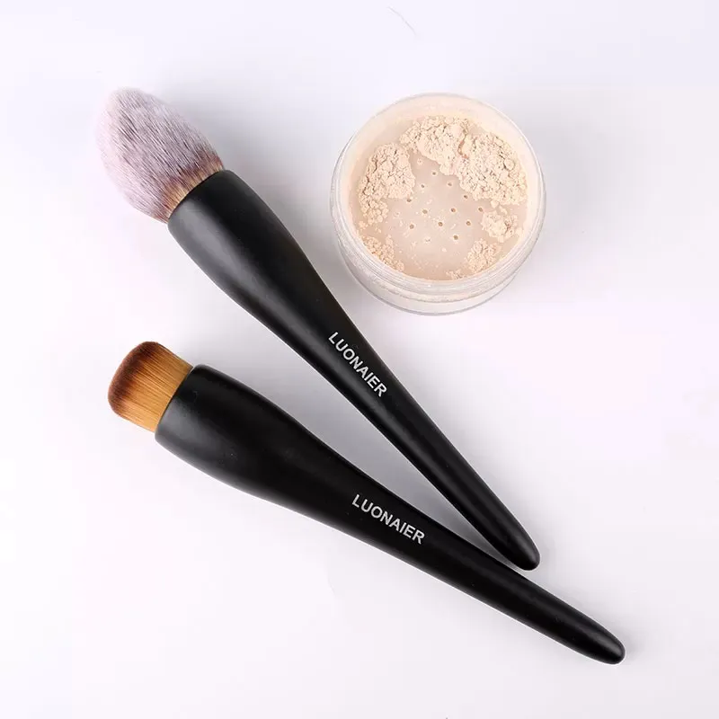 Single brush super soft vegan synthetic hair large makeup powder brush