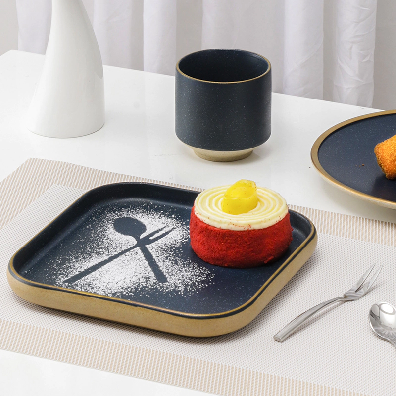 7.5 Inch Bread Cake Blue Crockery Plate, Gold Line Luxury Dinnerware, Hot Sale Restaurant Ceramics Square Dinner Plate