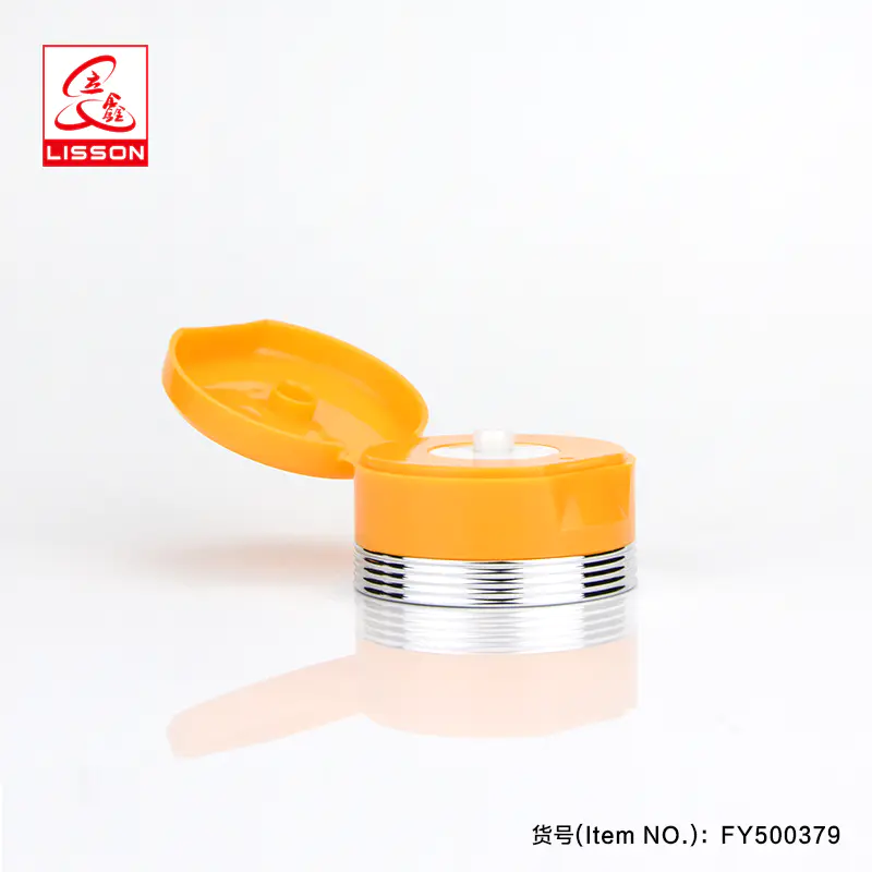 Man Use Skincare Cosmetic Tube Packaging With Flip Top Cap