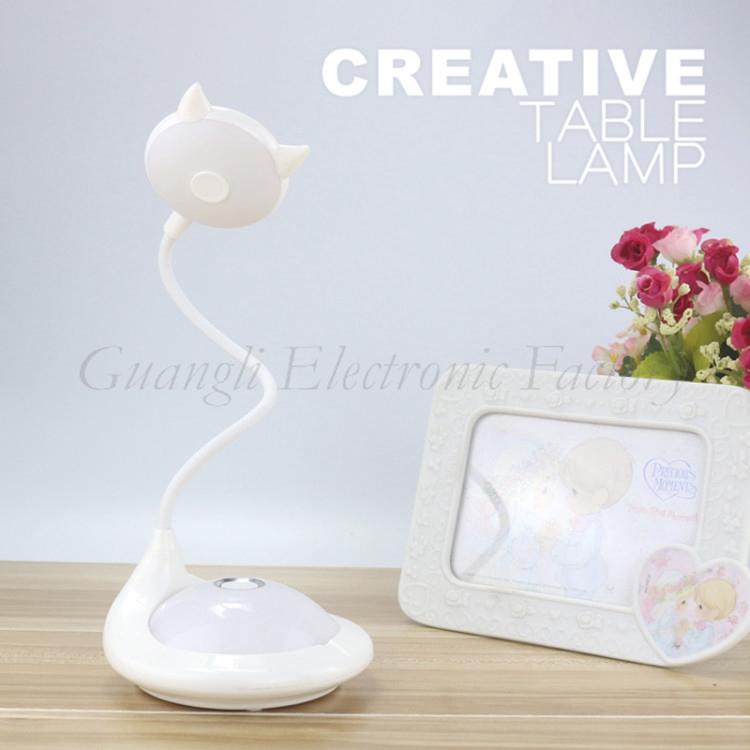 Battery type Touch sensor reading LED table lamp for children