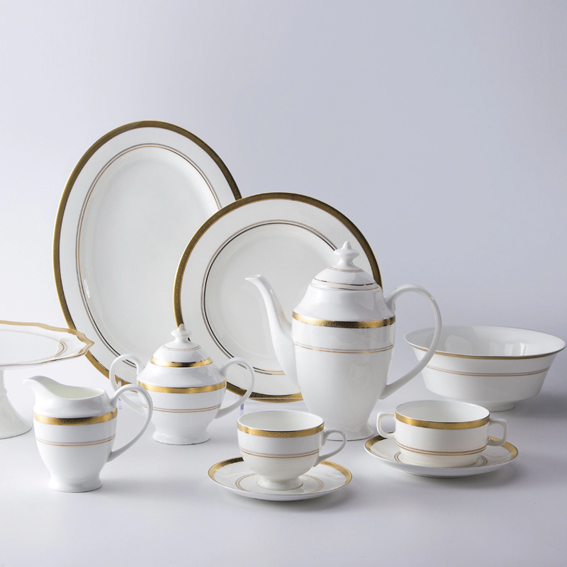 Best Seller Unique Fine Bone China Hotel Use Ceramic Ware Dinnerware Sets, Gold Rim Tableware Set For Hotel Banquest Plates^