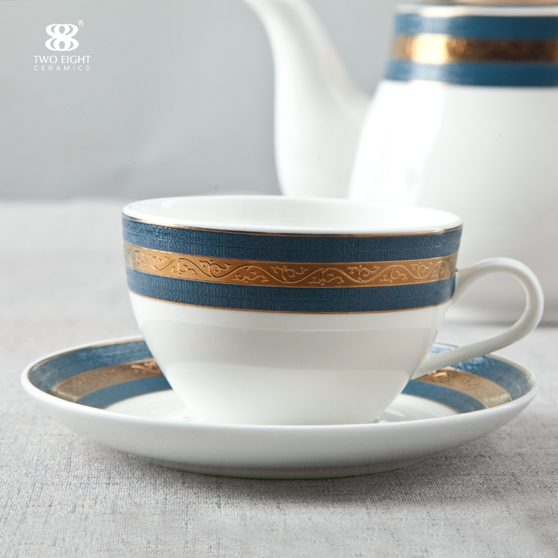 Dubai Mid East Persian decorative blue gold and bone china crockery setsserving dishes plate for hotel