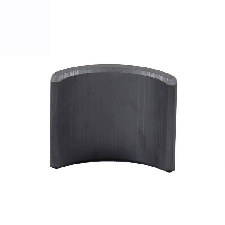 Large Curved Y35 Arc Ferrite Magnet For Generator Or Motor