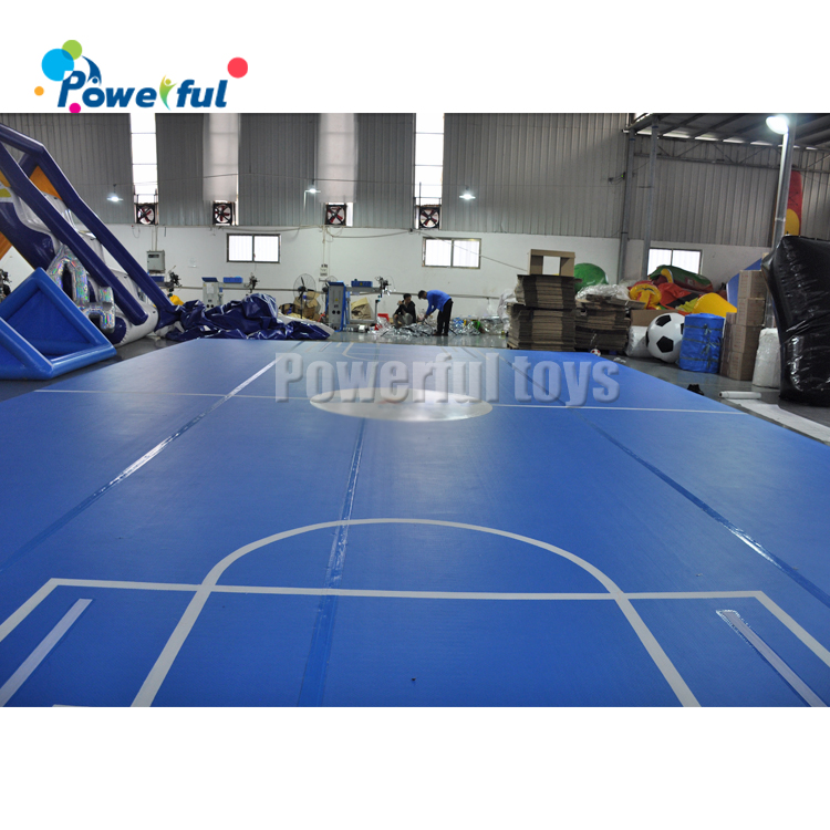 Water gamebig air floor inflatable soccer fieldinflatable air trackfor trampoline park