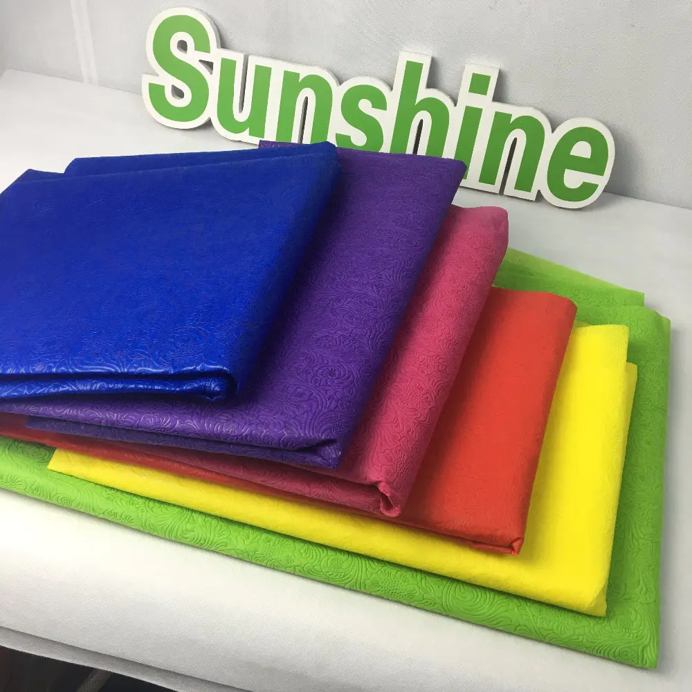 Popular factory Embossed Nonwoven Spunbonded Fabric