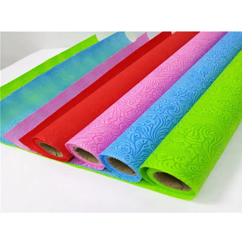 Colorful non woven packing giftFabric flowers