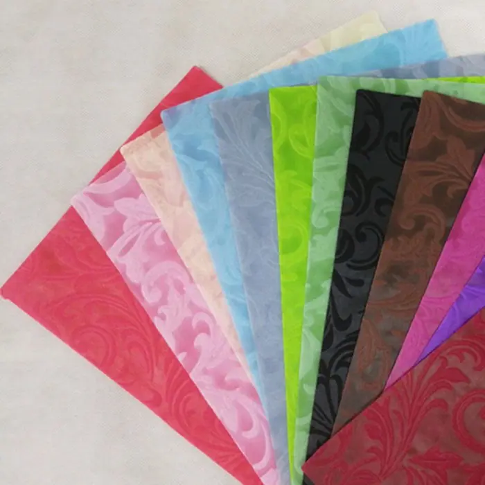 New Factory Colorful PP Embossed Nonwoven Spunbonded Fabric