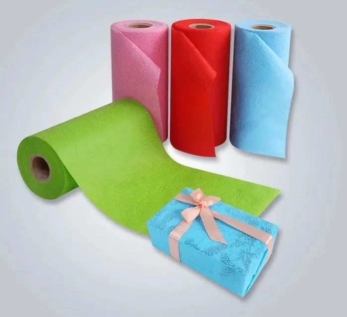 Factory supply 100% PP embossed non woven fabric for gift wrapping / flower bouquets packaging