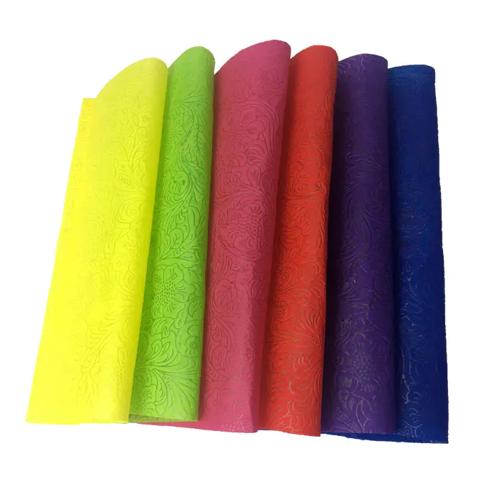 Eco biodegradable flower wrapping paper waterproof 100% PP nonwoven fabric flower wrap