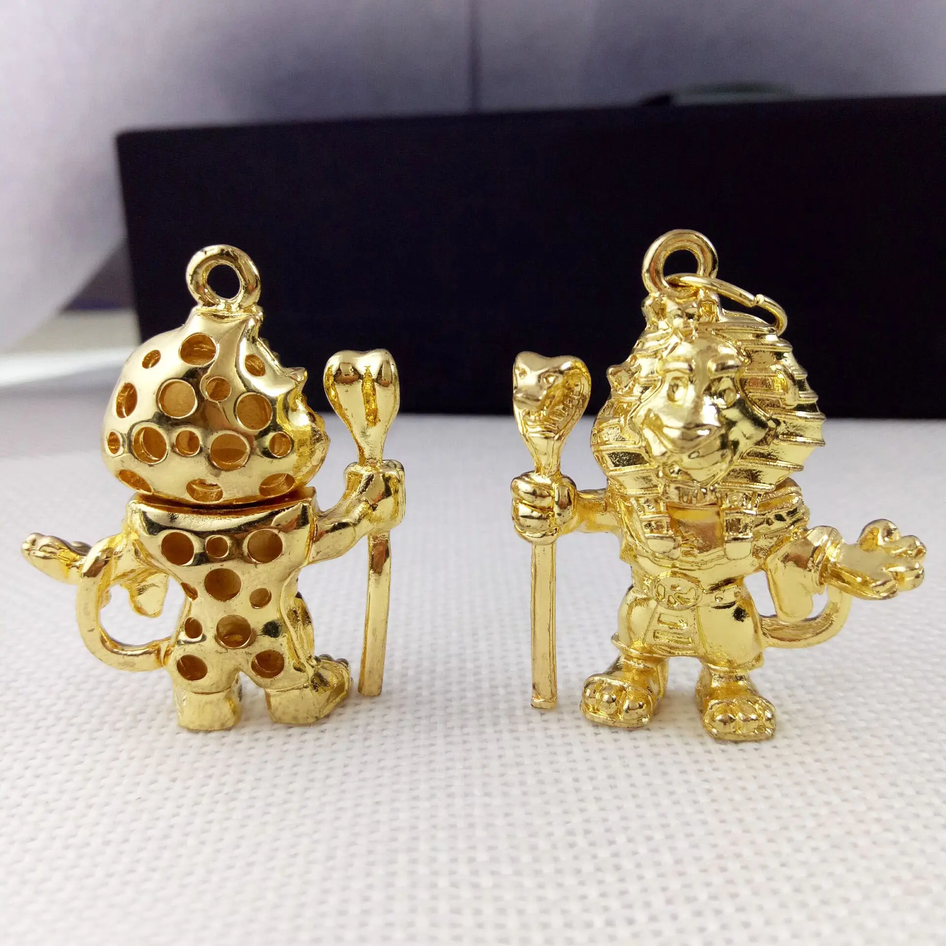 Gold plated custom 3d metal pendants,3d metal charm