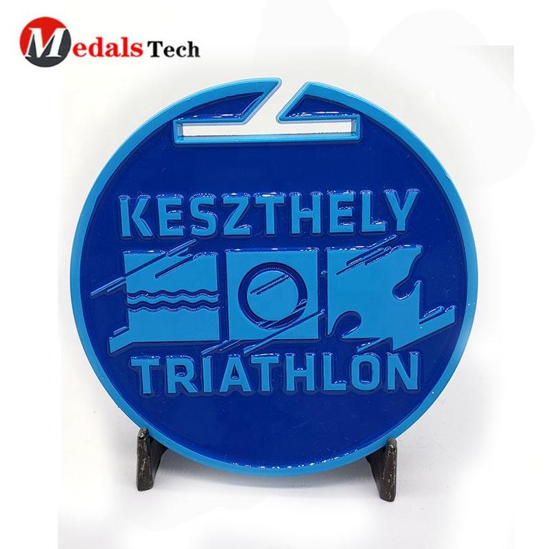 Free sample popular sports game spray paint blue plating Swimming Road bike Running Triathlon medals