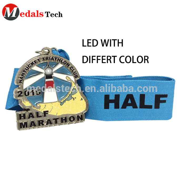 3d die casting half marathon club triathlon music Flashlight LED medals