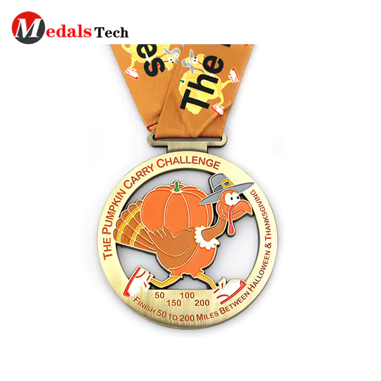 High quality football sports silver plating 5k running soft enamel Turkey Halloween medal