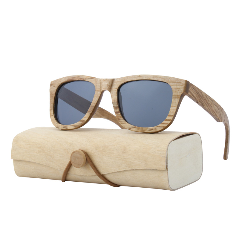 Eugenia en stock Gafas de sol de marco de madera real de alta calidad con el mismo color de gafas de sol redondas de madera.