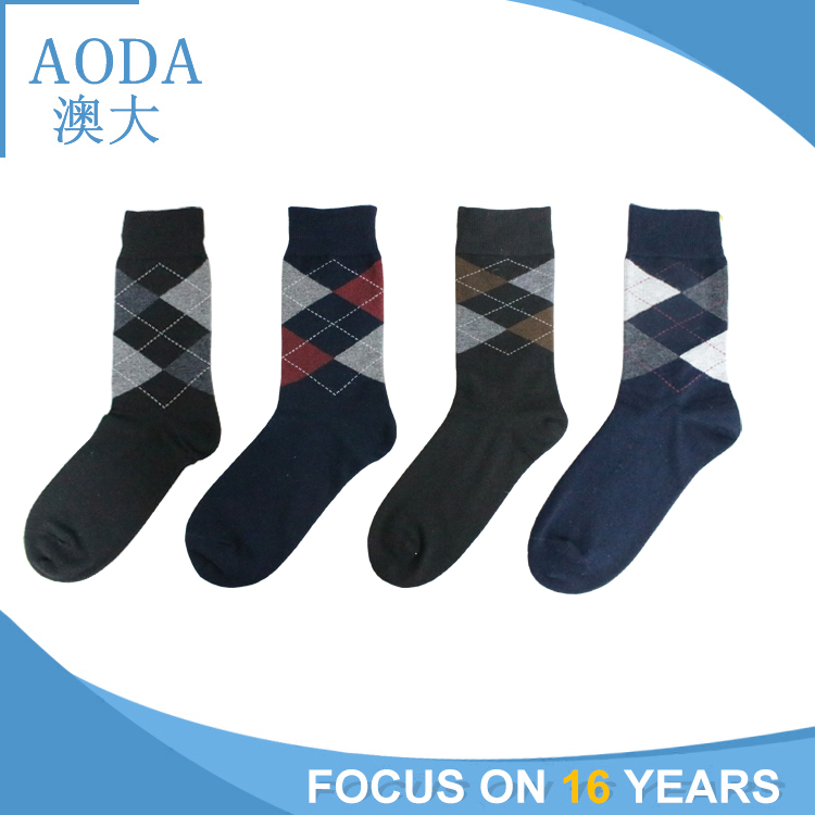 Custom bulk wholesale classical cotton knitted casual crew mens thin black dress business socks for man