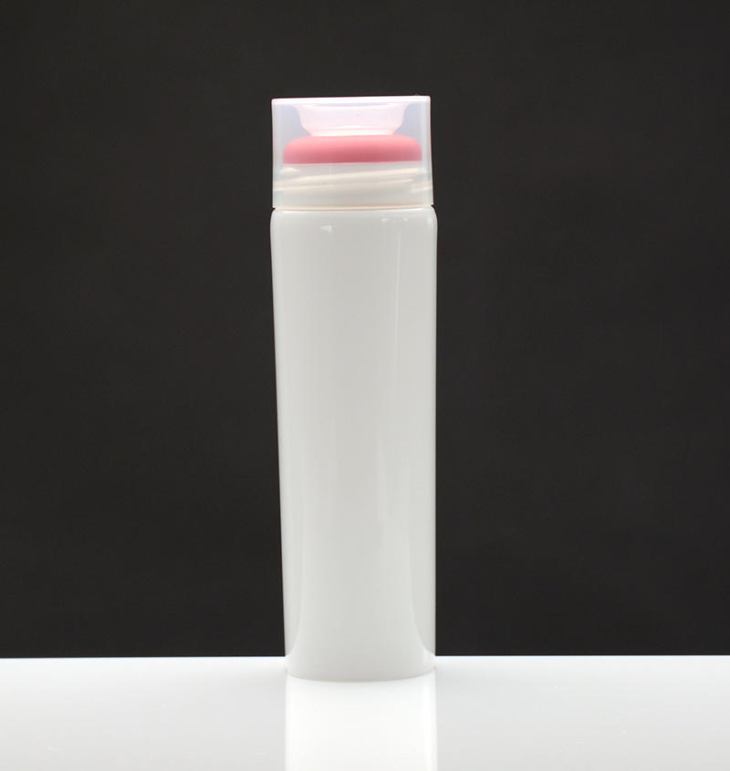 White plastic cosmetic packaging tube with silicon applicator for massage oil