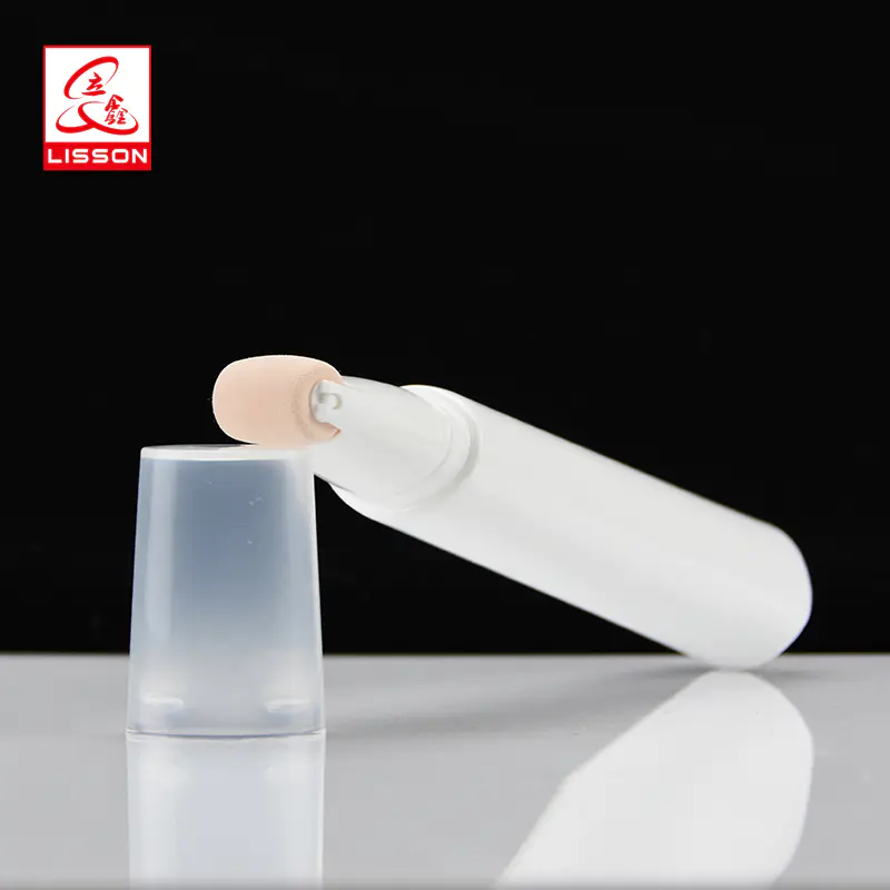 Customized oval plastic tube with sponge applicator for cosmetic products