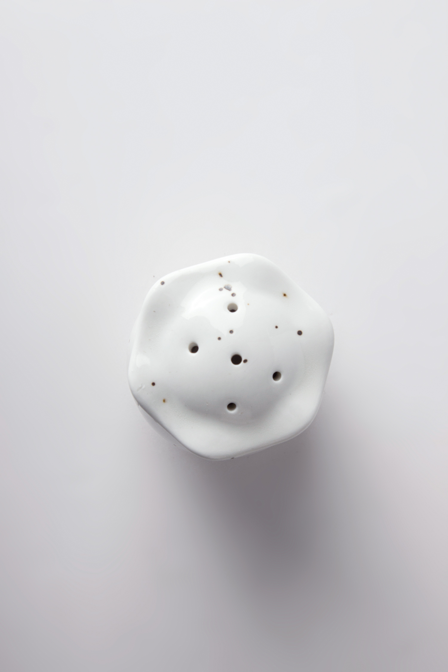 Glaze Porcelain Ceramics Salt And Pepper Shaker With Stopper Replacement For Restaurant Hotel