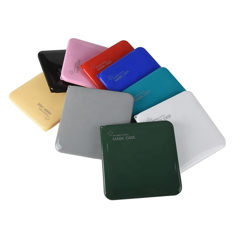 Customized Portable Plastic Mas k Clips Disposable Face Mas k Holder Storage Case