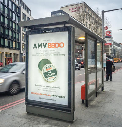 Smart city modern metal bus stop bus shelter for advertising