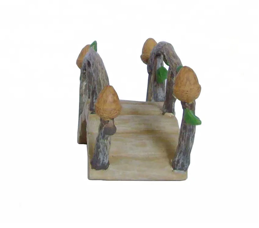 Miniature garden decoration Wooden bridge Resin model sculpture, Retro Home Decoration Crafts