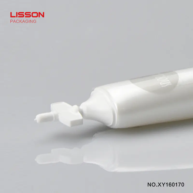 D16 10ml oval twist-off plastic tube for cosmetic packaging