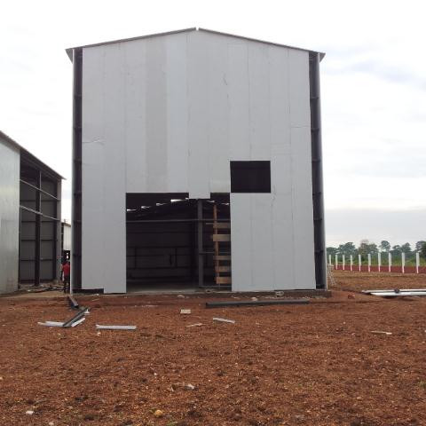 Steel retail building Commercial steel structure storage warehouse