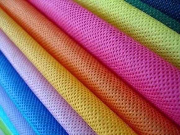 Cross 100% Nylon Spunbond Nonwoven Fabric Breathable and Soft